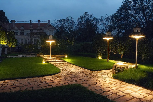 Common Landscape Lighting Mistakes to Avoid